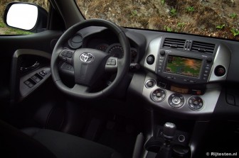 Toyota RAV4 2.2 D-4D D-CAT Executive Business title=