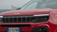 Jeep Avenger 1.2 e-Hybrid Summit