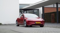 Tesla Model 3 Long Range All-Wheel Drive 
