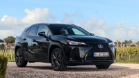 Lexus UX 300h F-Sport Design