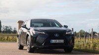 Lexus UX 300h F-Sport Design