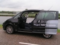 Peugeot 1007 1.6 16v 2-tronic Sporty