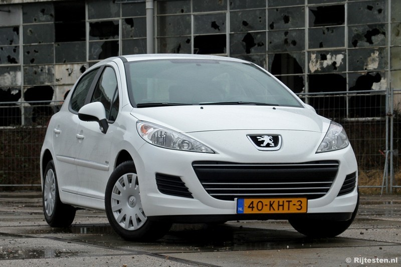 Foto's Peugeot 207 1.6 HDiF 90pk Blue Lease Rijtesten.nl