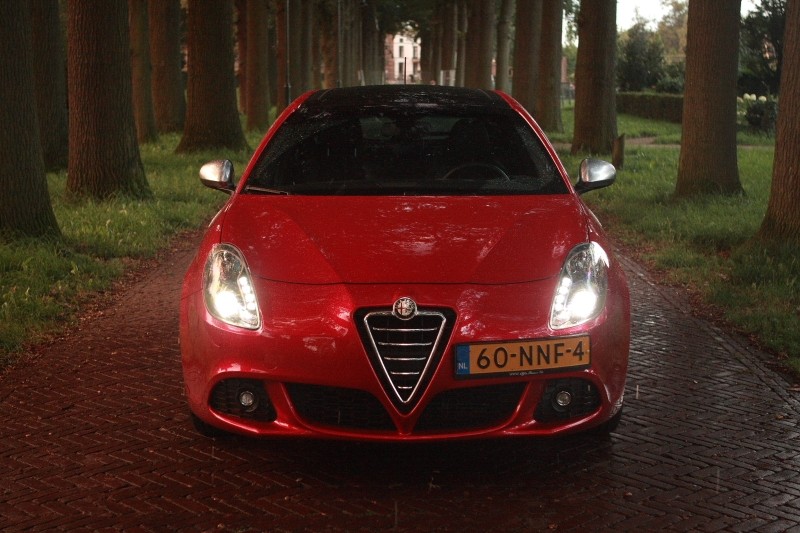 Foto's Alfa Romeo Giulietta QV 1.750 TBi Rijtesten.nl